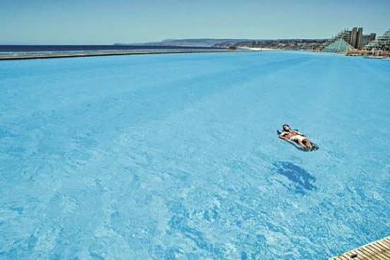 World's Largest Swimming Pool 04