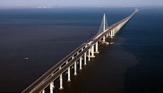 Qingdao Haiwan - the worlds longest sea bridge 03