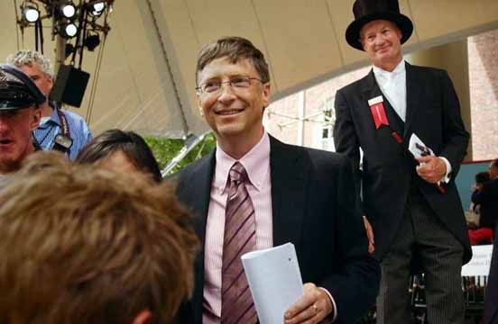 Bill Gates' Rare Photo 07