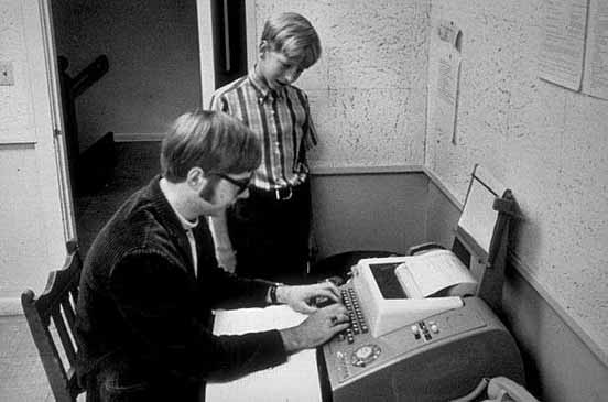 Bill Gates' Rare Photo 08