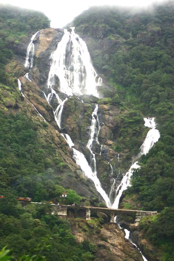 Dudh Sagar - The Train in Heaven 03