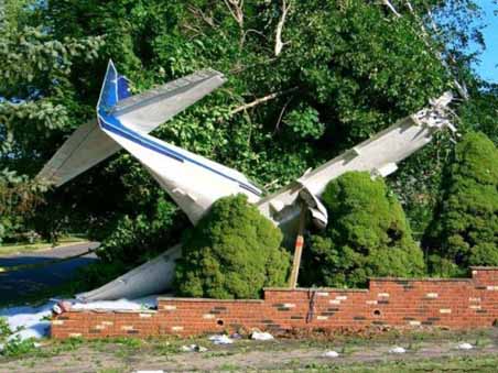 Plane Crash Photo 03