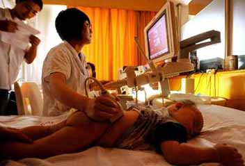 Child infected with Melamine Milk