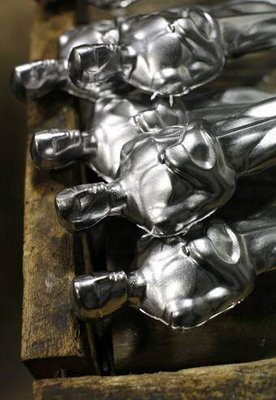 Making of Oscar statue 02